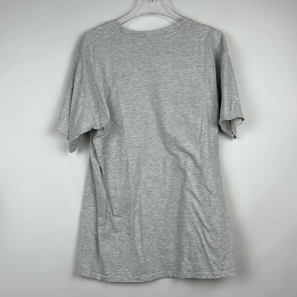 Champion Light Gray Men Crew Neck Short‎ Sleeves T-Shirt Size Medium - Picture 6 of 8